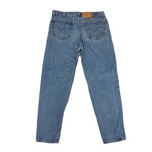 Vintage Levi’s 550 Relaxed Fit Tapered Jeans 37x32 Light Wash Puerto Rico